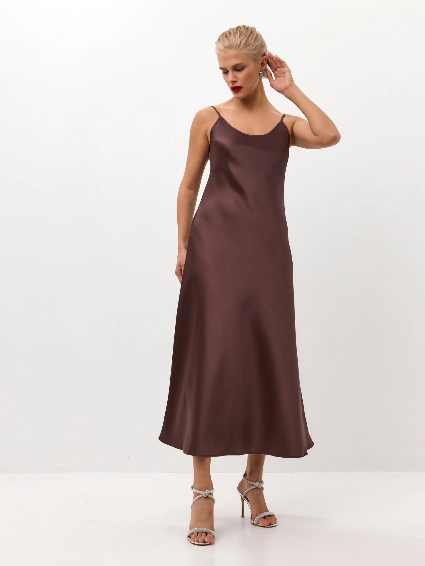 Chocolate brown midi satin slip dress ’Majestic’