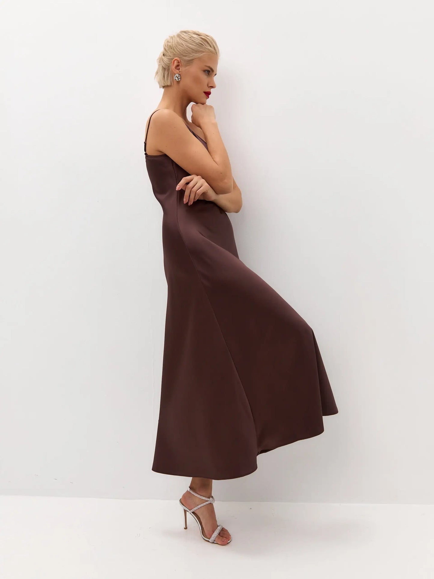 Chocolate brown midi satin slip dress ’Majestic’