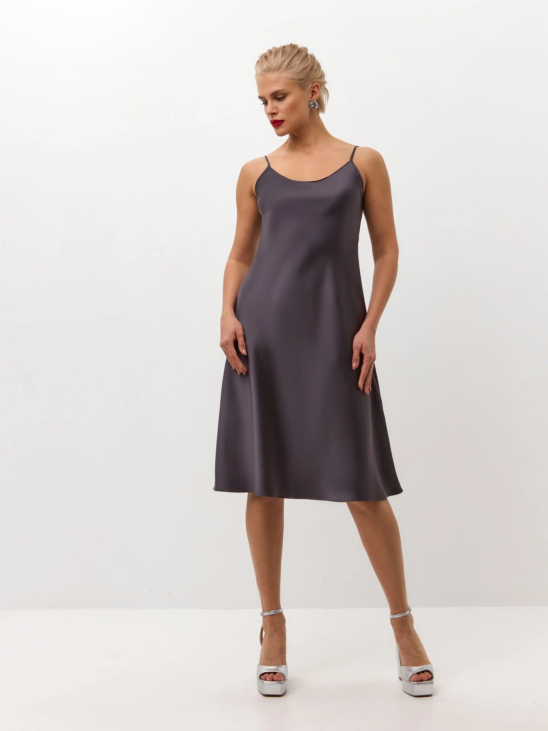 Graphite Gray below the knee satin slip dress 'Grace' Serena Silueta Graphite Gray below the knee satin slip dress 'Grace' Serena Silueta
