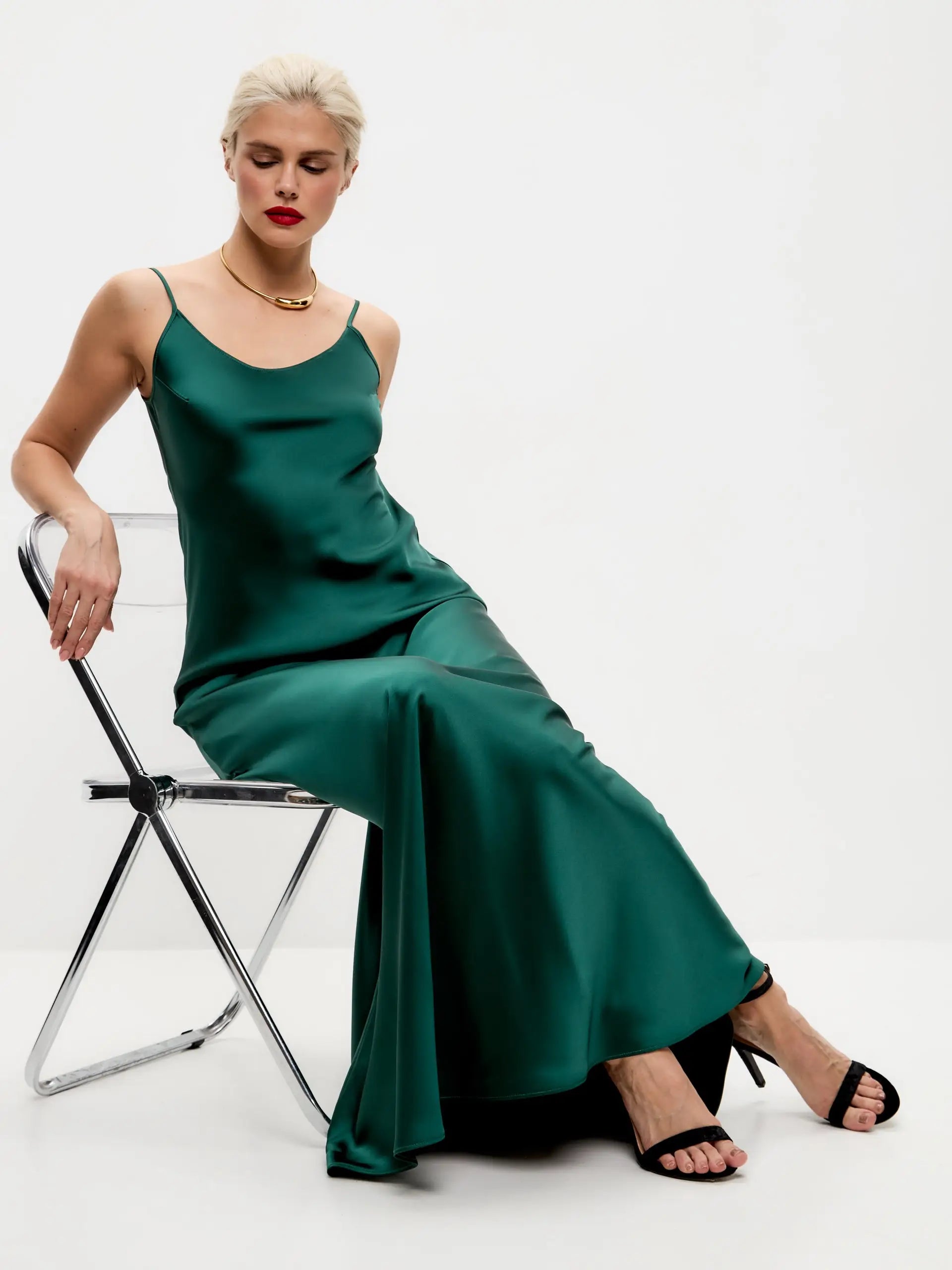 Emerald Green Silk Slip Dress 1930s Emerald Green Satin Slip Dress | Pretty Eccentric Emerald Green Silk Slip Dress 1930s Emerald Green Satin Slip Dress | Pretty Eccentric