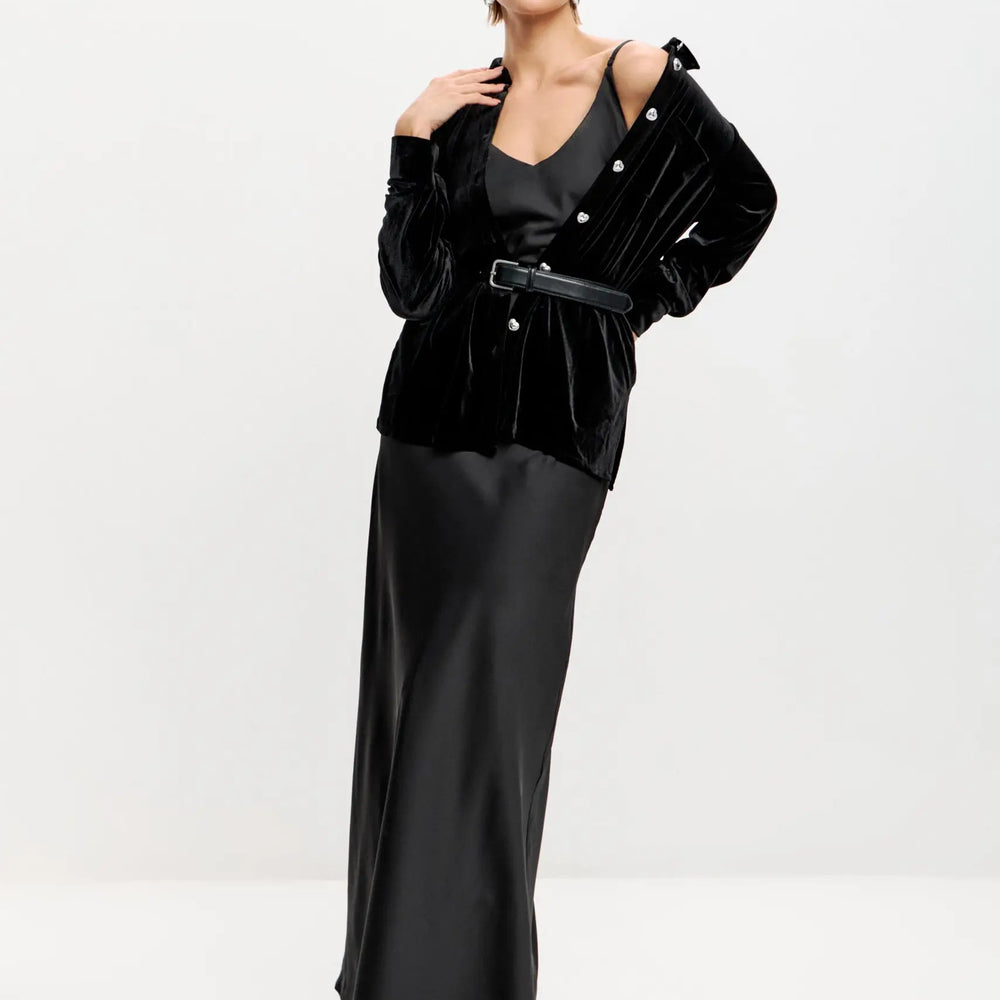 
                  
                    Black maxi double-layered satin slip dress with V-neck ’Marigold’
                  
                