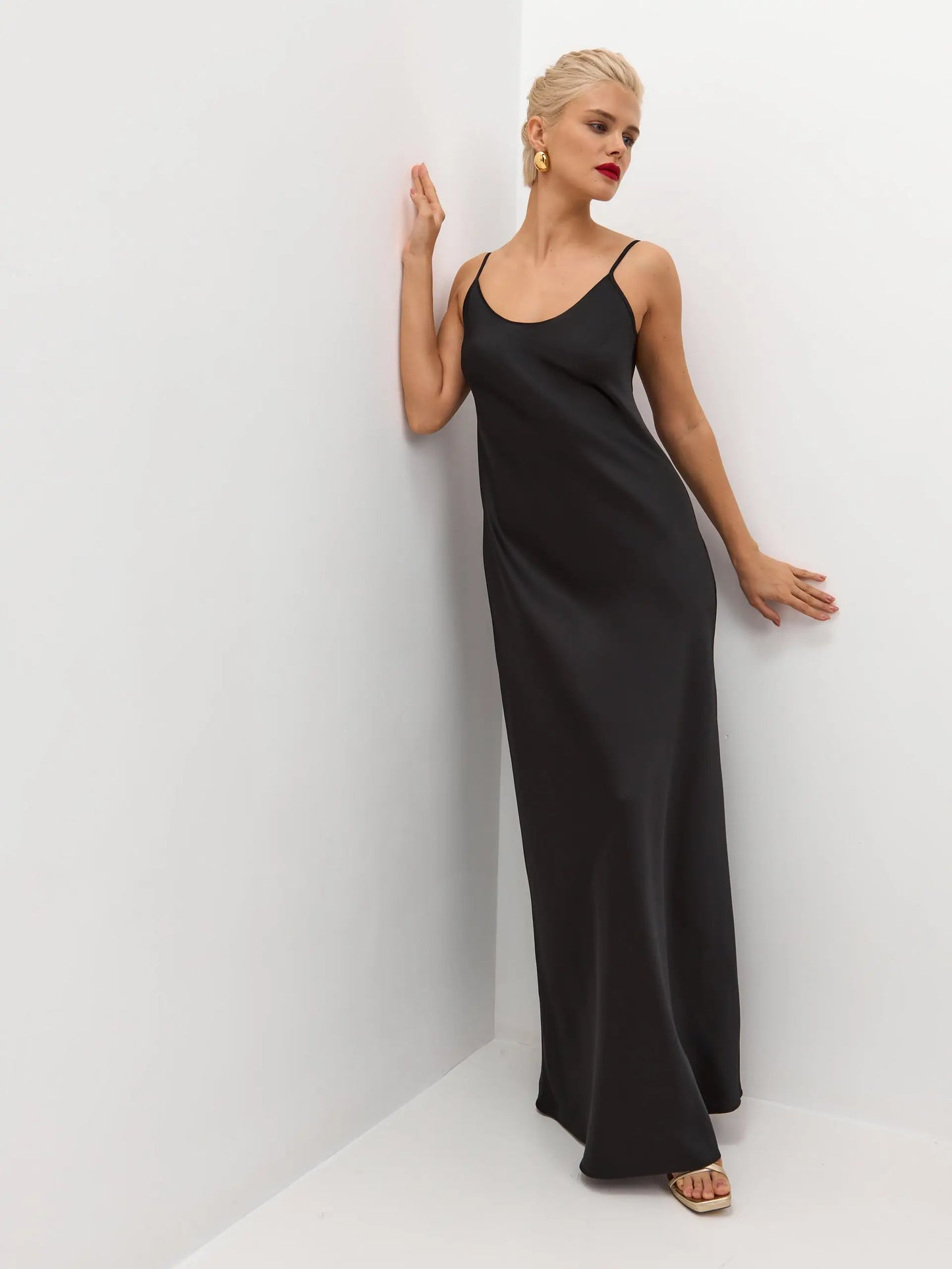 Black maxi satin slip dress 'Serene' - Serena Silueta Black maxi satin slip dress 'Serene' - Serena Silueta
