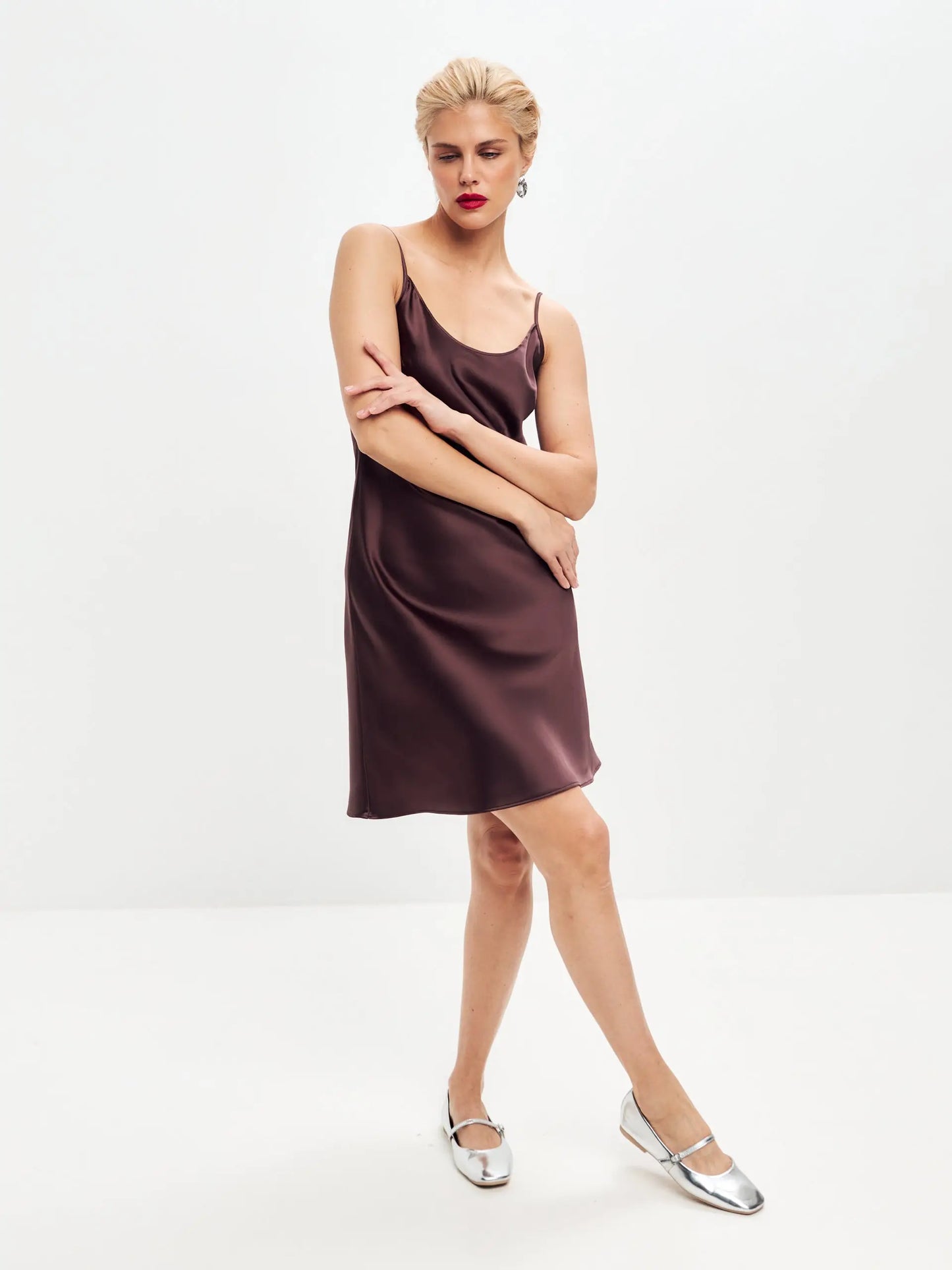 Brown mini satin slip dress 'Pure' - Serena Silueta Brown mini satin slip dress 'Pure' - Serena Silueta
