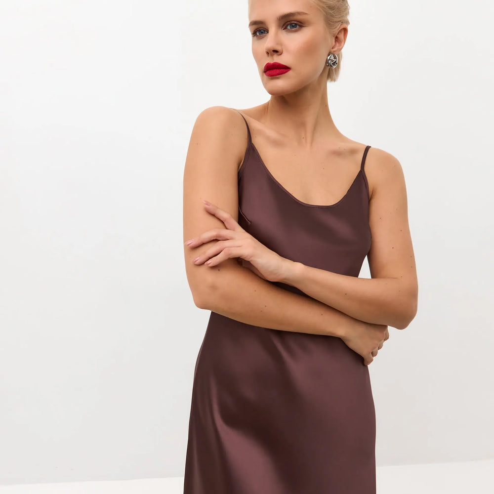 Chocolate brown midi satin slip dress 'Majestic' Serena Silueta Chocolate brown midi satin slip dress 'Majestic' Serena Silueta