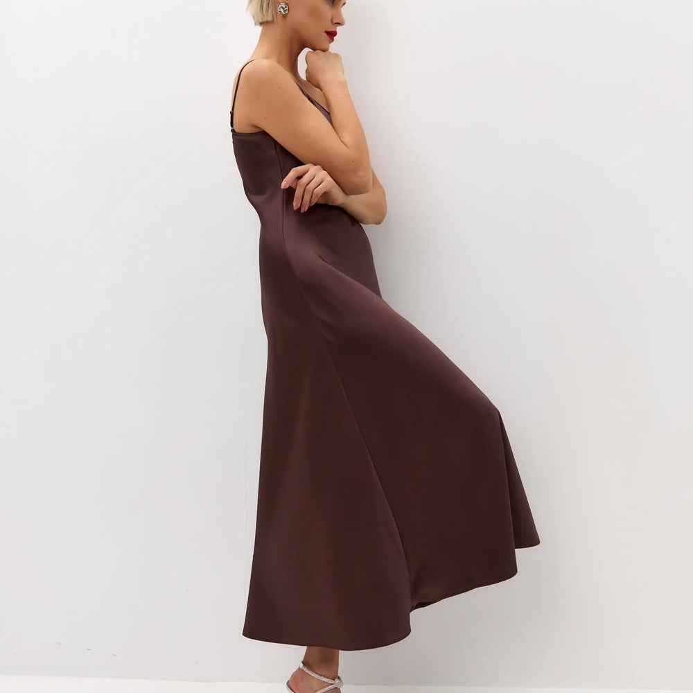 Chocolate brown midi satin slip dress 'Majestic' Serena Silueta Chocolate brown midi satin slip dress 'Majestic' Serena Silueta