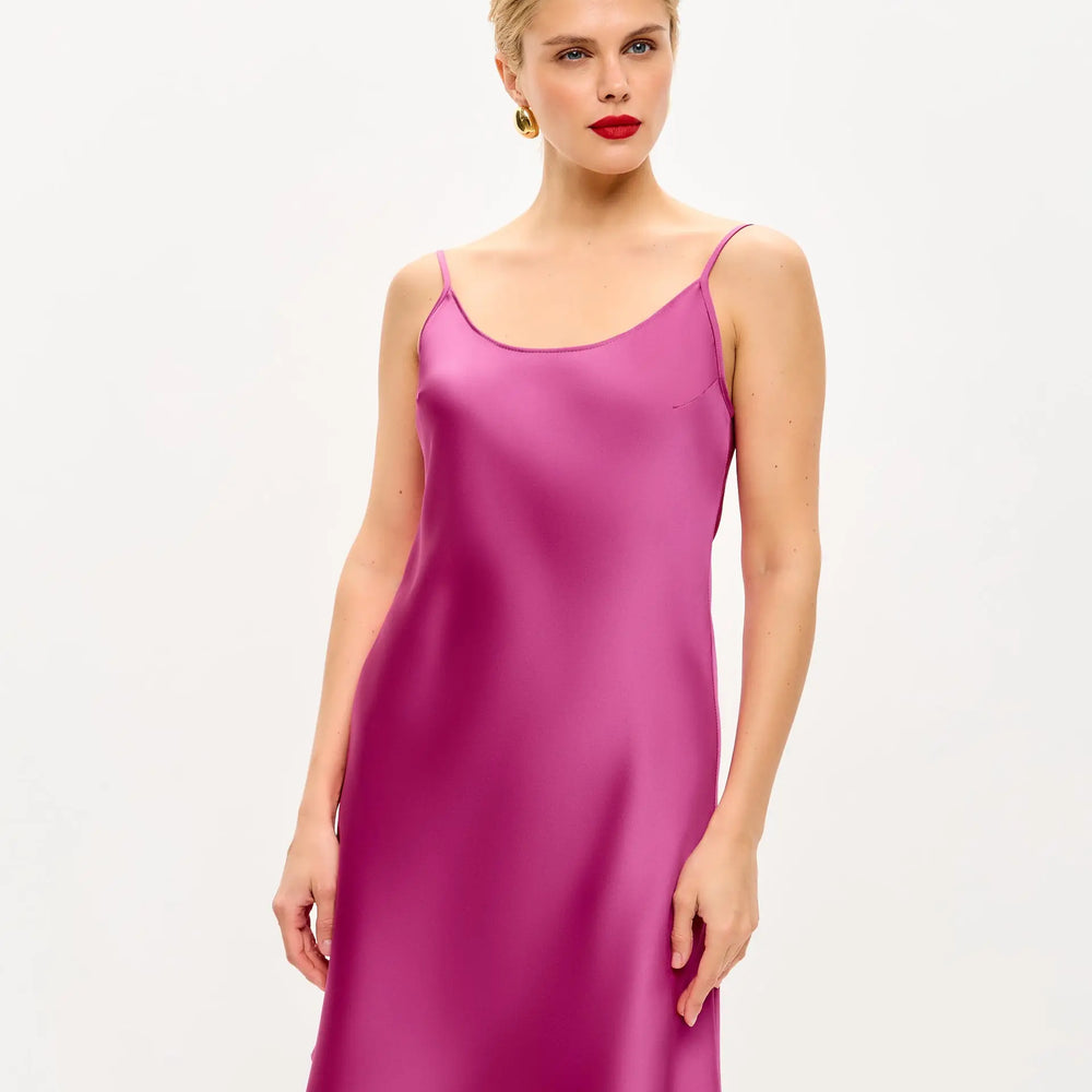 Fucshia mini satin slip dress ’Pure’