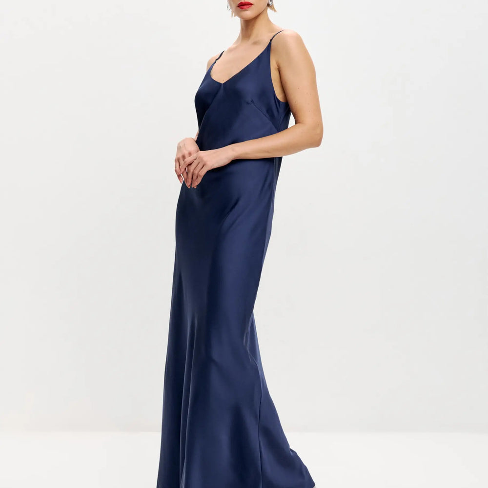 
                  
                    Navy blue maxi double-layered satin slip dress with V-neck ’Marigold’
                  
                