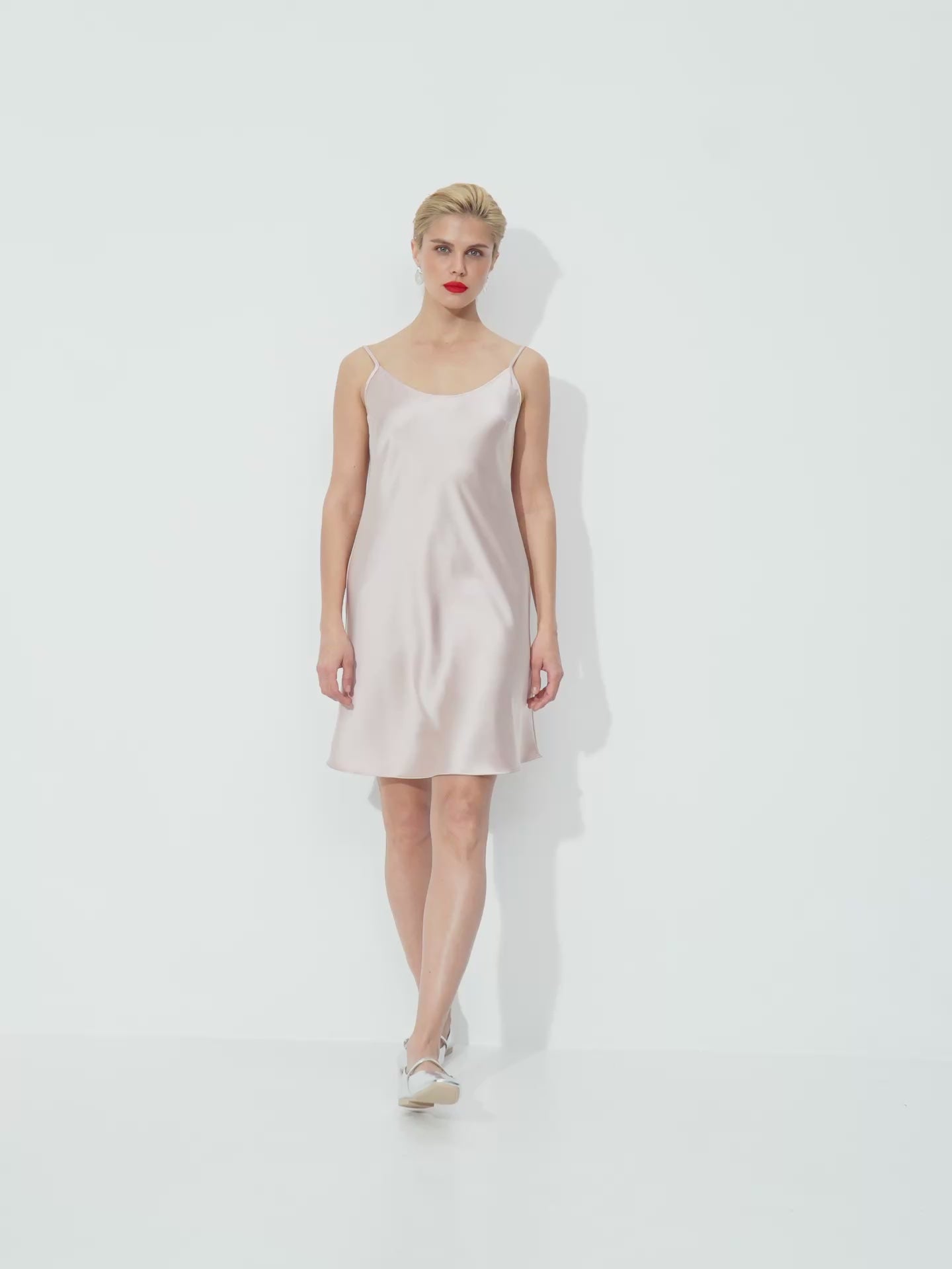 Weißes Mini-Satin-Unterkleid ‚Pure‘