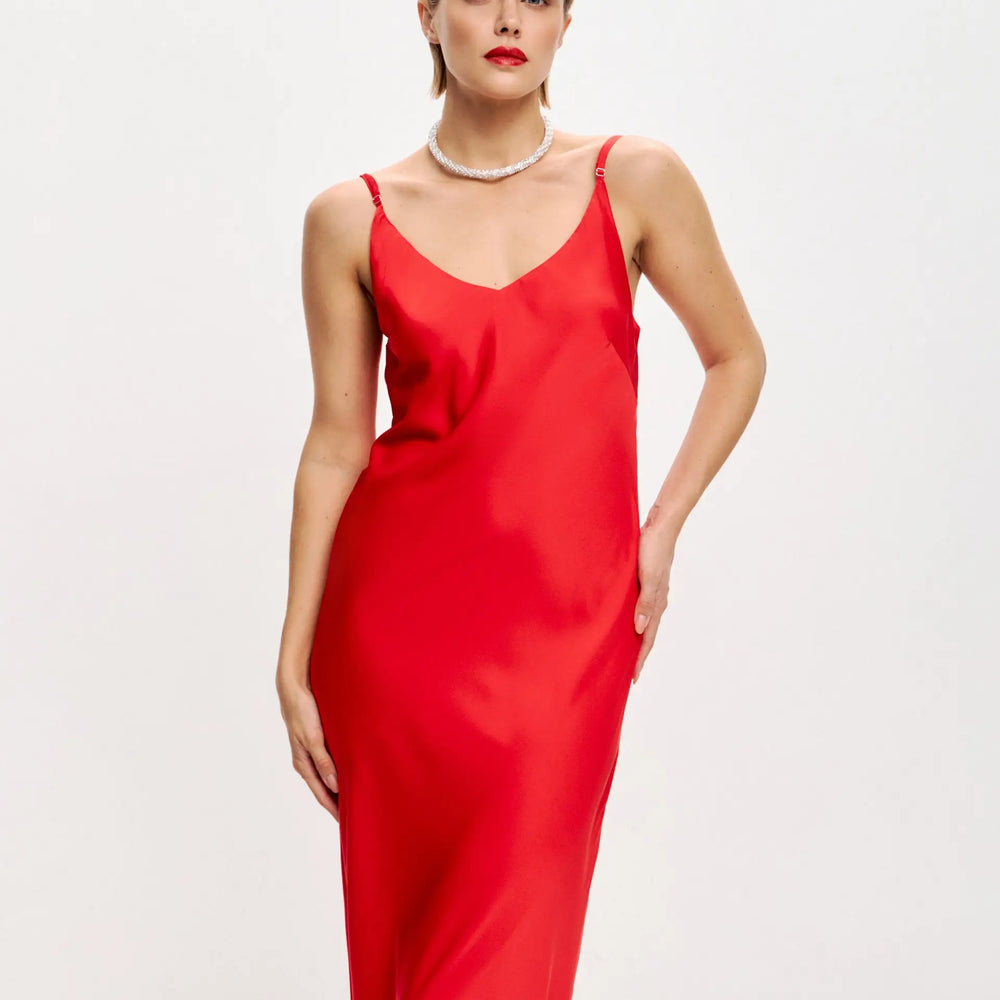 
                  
                    Red maxi double-layered satin slip dress with V-neck ’Marigold’
                  
                